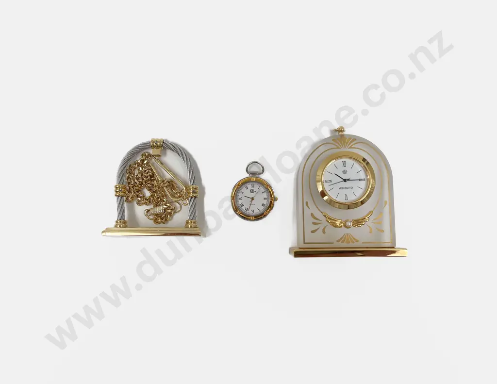 Two Boxed Desk Clocks Image 1++