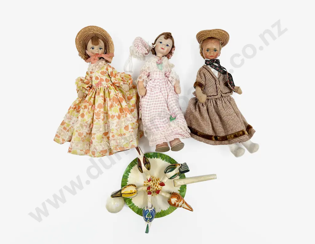 Vintage Hen Pecking Paddle & Three Small Dolls Image 1++