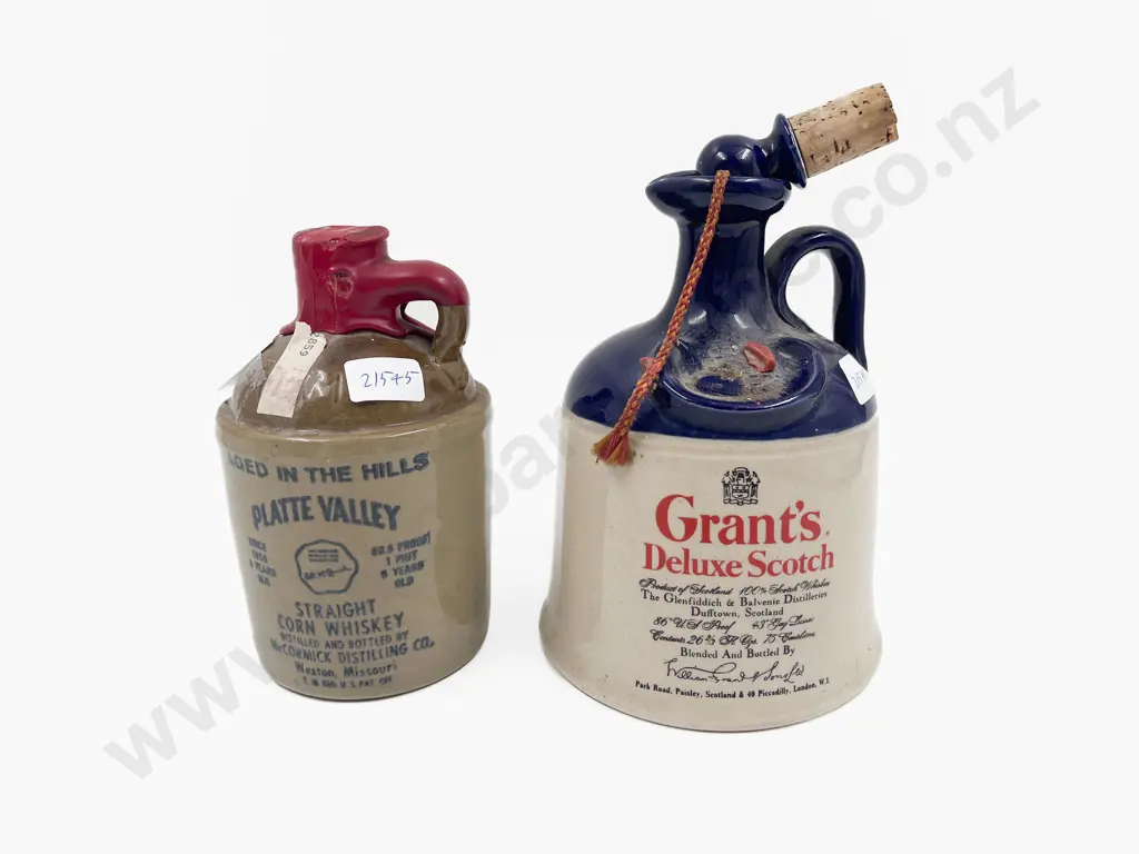Two Full Vintage Stoneware Whisky Jugs Image 1++