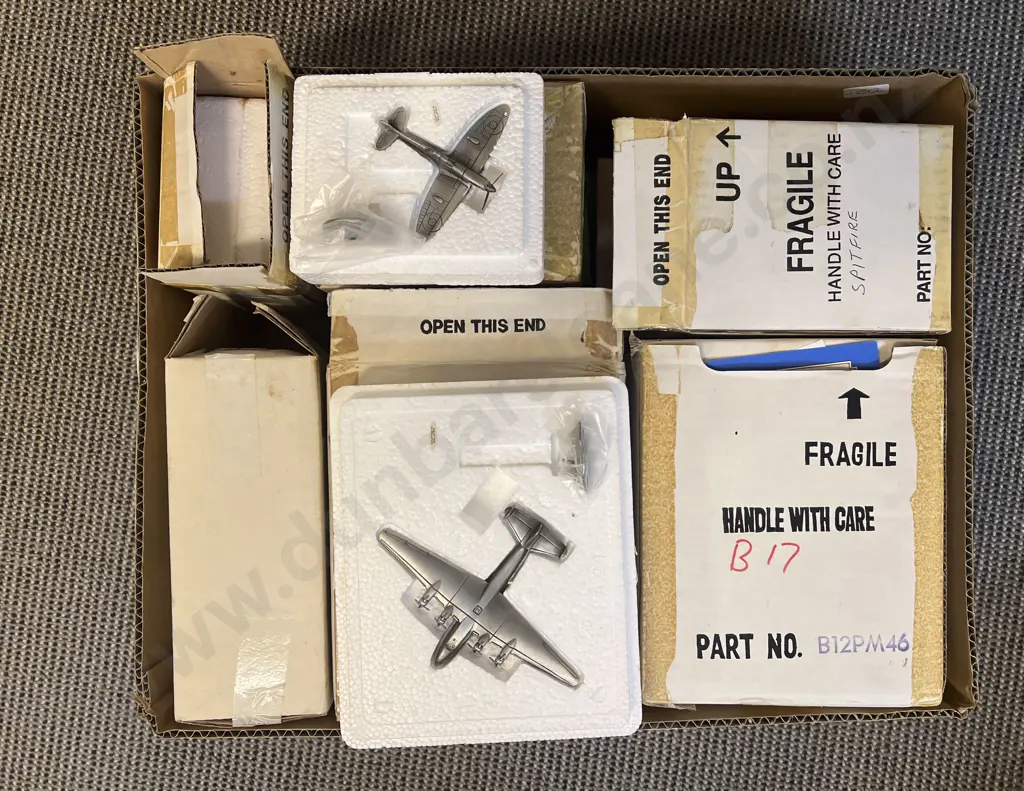 Box Quantity of Assorted Model Aeroplanes Image 1++