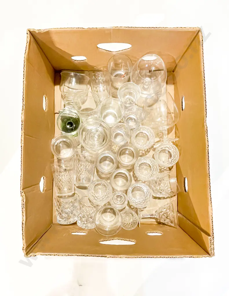 Box of Assorted Crystal and Glassware Image 1++