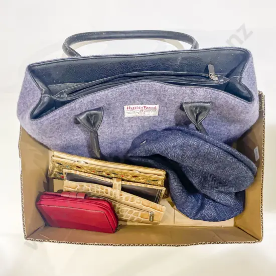 Qty of Assorted bags and Purses Etc