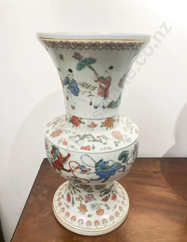 Two Oriental Vases Image 1++