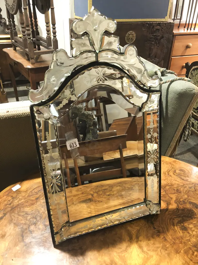 Decorative Bevel Edged Dressing Mirror Image 1++
