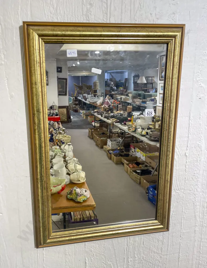 Rectangular Wall Mirror Image 1++