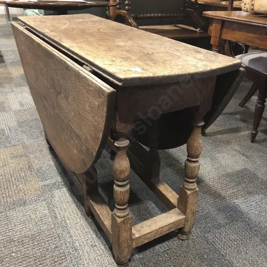18th Century Drop Leaf Oval Dining Table