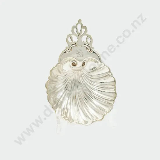 S/S Scallop Shaped Butter Dish