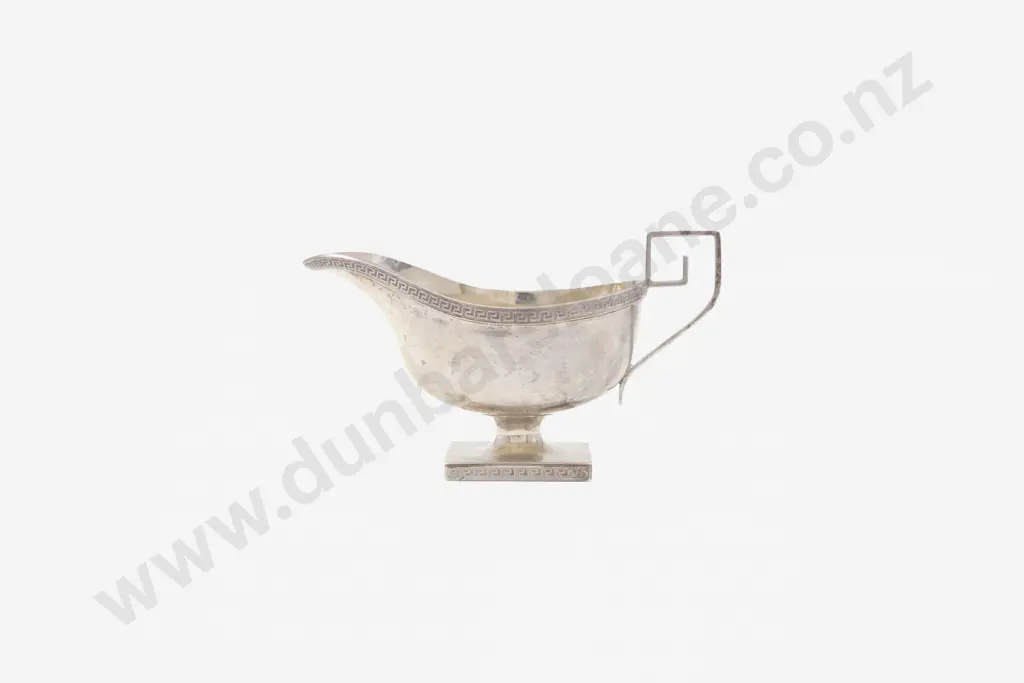 Geo V S/S Gravy Boat Image 1++