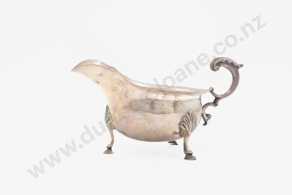 Late Vict S/S Gravy Boat Image 1++