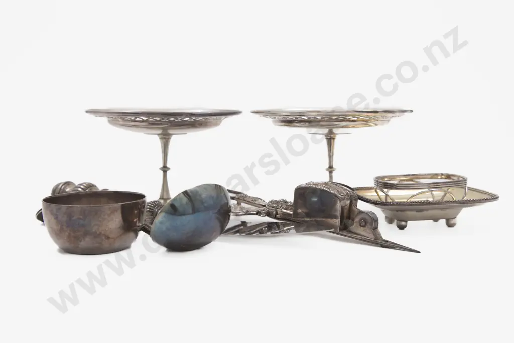 Pair Of Geo V S/S Stemmed Bon Bon Dishes Image 1++