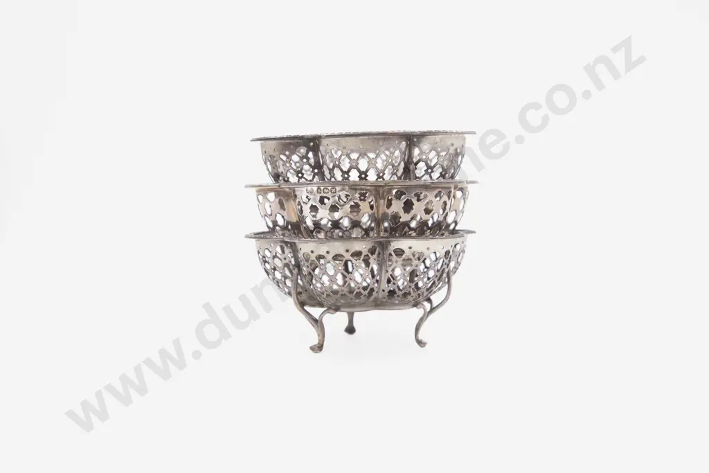 3 S/S Bon Bon Dishes Image 1++