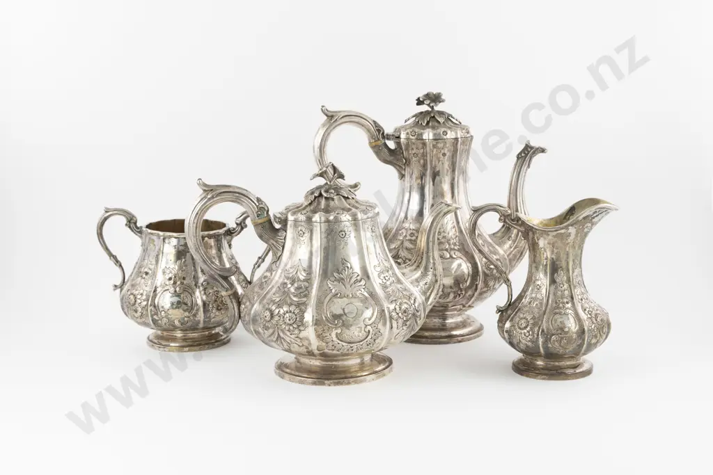 Fine Quality Vict Irish 4 Piece S/S Tea & Coffee Set Image 1++