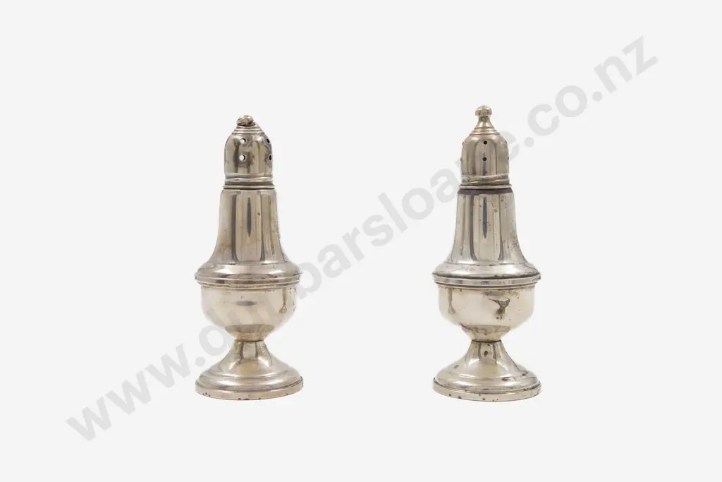 Pair Of Empire S/S Pepperettes Image 1++