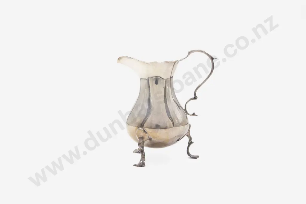 Vict S/S Cream Jug Image 1++