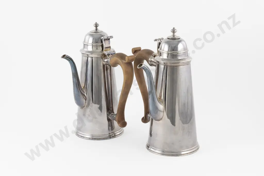 Fine Quality Pair Of QEII S/S Britannia Mark Coffee Pots By Collingwood & Co London Image 1++