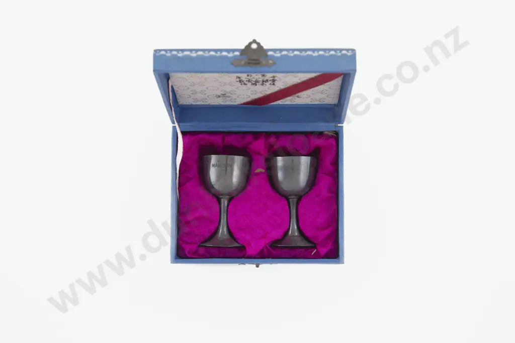 Cased Set Of 6 S/S Teaspoons Image 1++