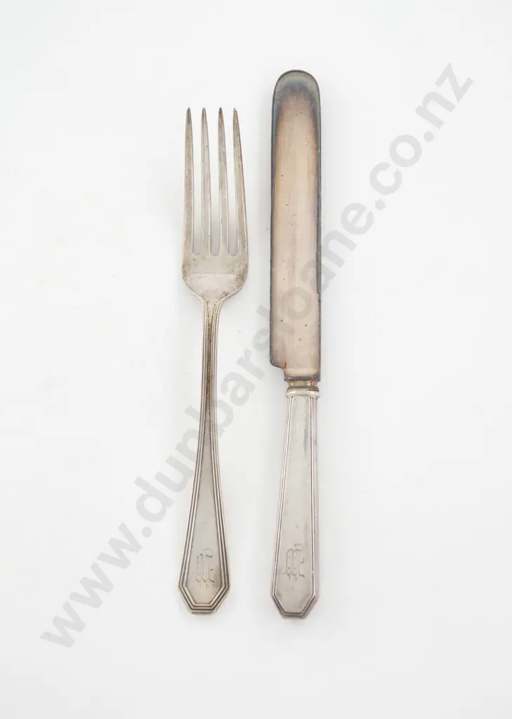 11 American S/S Table Forks & 4 Knives by T & E Dickinson Image 1++