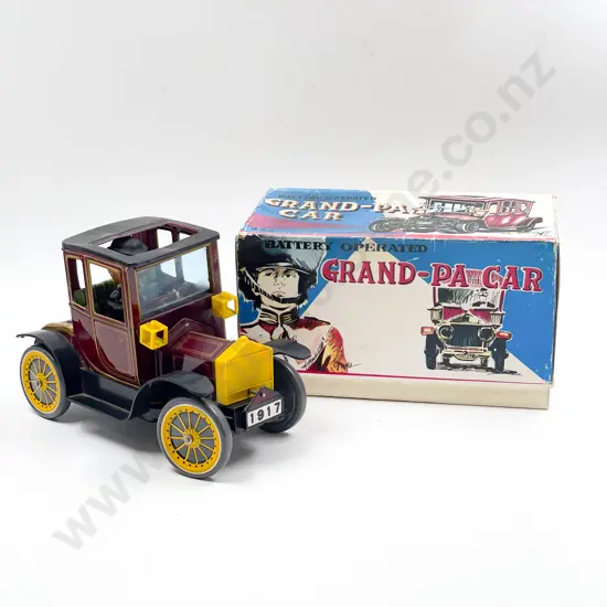 Made in Japan Grand-Pa Car Model T 1917 Ford