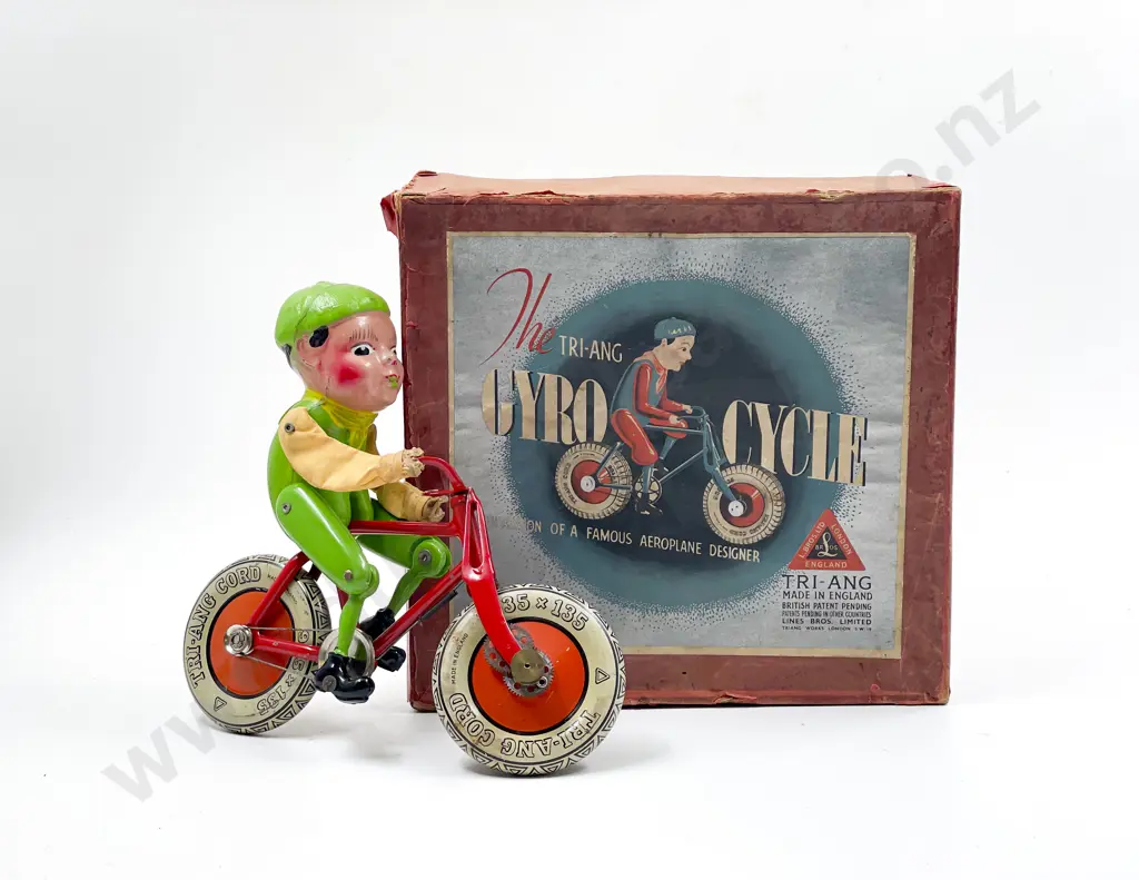 Boxed C1930's Tri-ang Gyro Cycle Image 1++