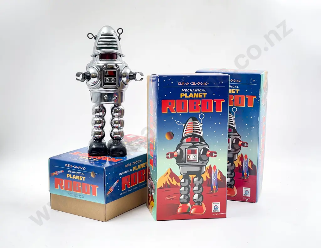 Boxed Three Made in China Planet Robot Image 1++