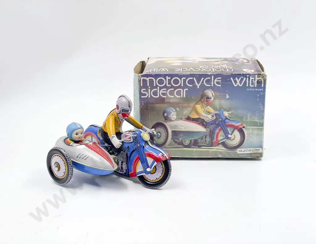 Boxed Made in China MS709 Motorcycle with Sidecar Image 1++