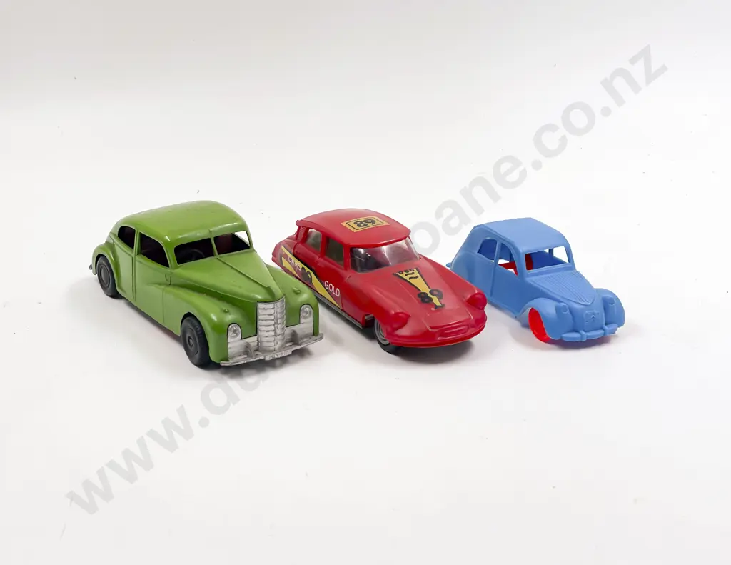 Mettoy Great Britain Diecast Vehicle with two Citroën Models Image 1++
