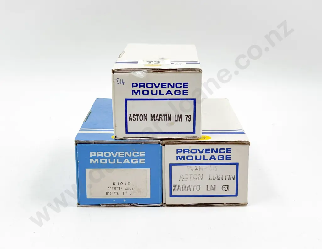 Provence Moulage Resin Kit Set 1/43 Scale Models Two Aston Martin Models and Corvette Image 1++