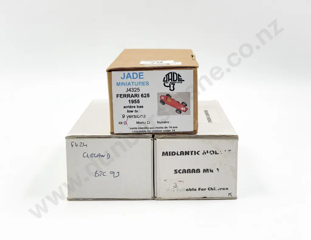 Three Mixed Manufacture Resin & Diecast Kit Set 1/43 Scale Models Image 1++