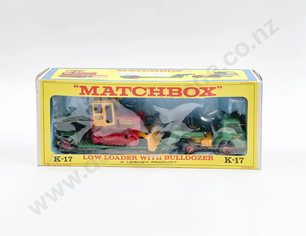Matchbox King Size Boxed K-17 Low Loader with Bulldozer Image 1++