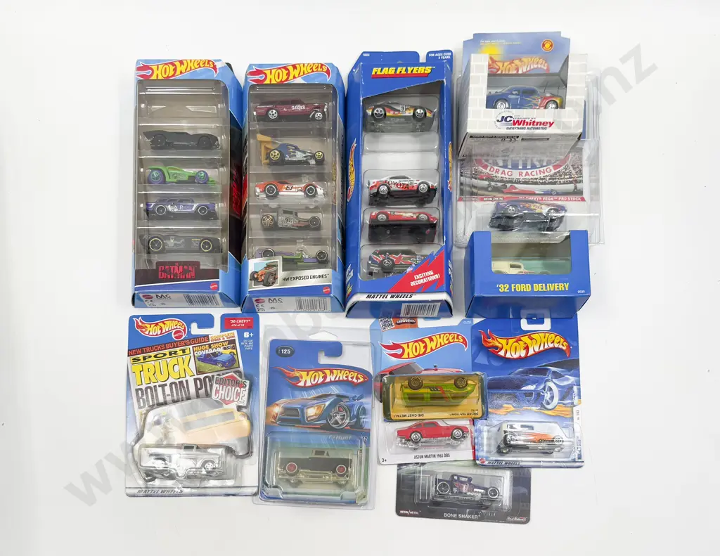 Hotwheel Various Edition Bubble and Gift Packed Models Image 1++