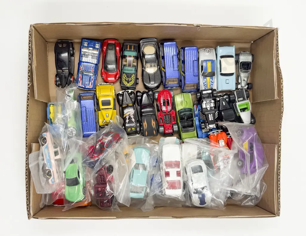 Qty Hotwheels Diecast Models Unboxed in New Condition Image 1++