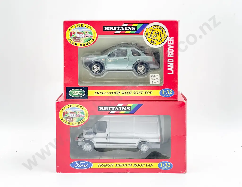 Boxed Britains 00233B Ford Transit Medium Roof Van and 09484 Freelander Image 1++