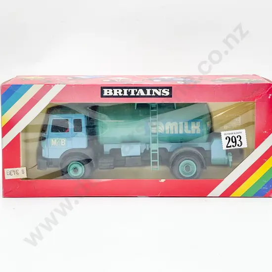 Britains Boxed 9604 Milk Transporter