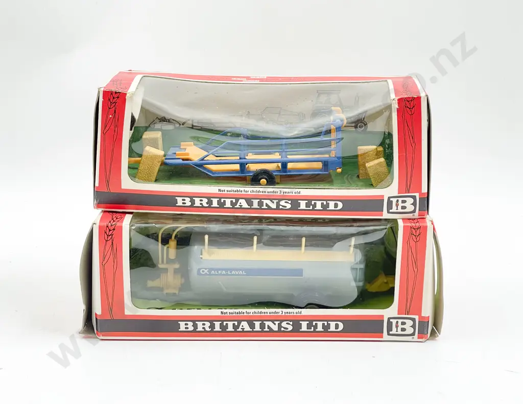 Britains Boxed 9560 Alfa-Laval Vacuum Tanker and 9557 Bale Sledge Image 1++