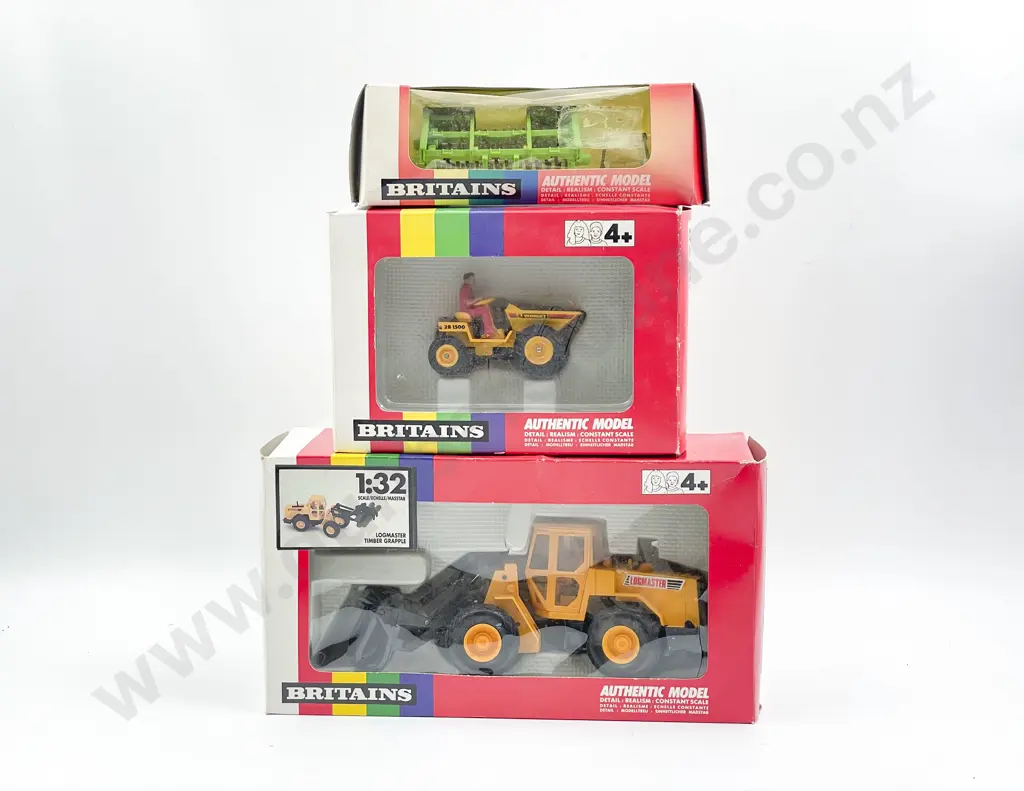 Britains Boxed 9509 Logmaster Timber Grapple 9548 Coil Packer 9578 Tipping  Dump Truck Image 1++