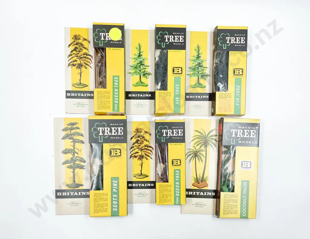 Britains Boxed Make-Up Tree Models 1815 1810 1809 x2 Fir Tree 1087 1822 Image 1++