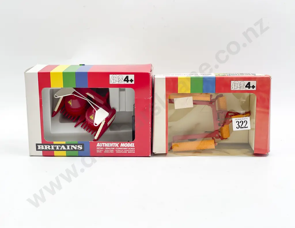 Britains Boxed 9625 Renault TX 145-14 Tractor & Spray Tanker Image 1++