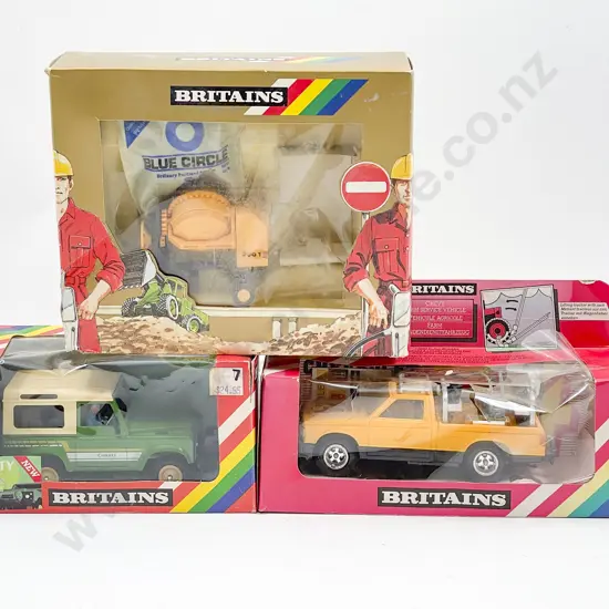 Britains Boxed Models 9573 9512 9943