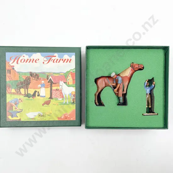 Britains Boxed Home Farm 9713 Farrier Set