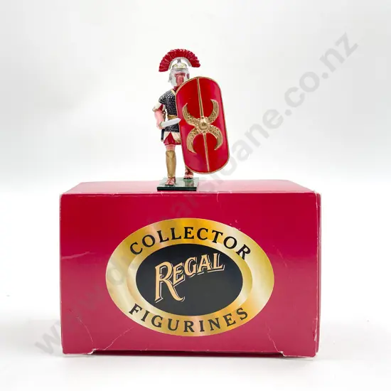 Regal Boxed White Metal Roman Gladiator with removable shield and two mini figures