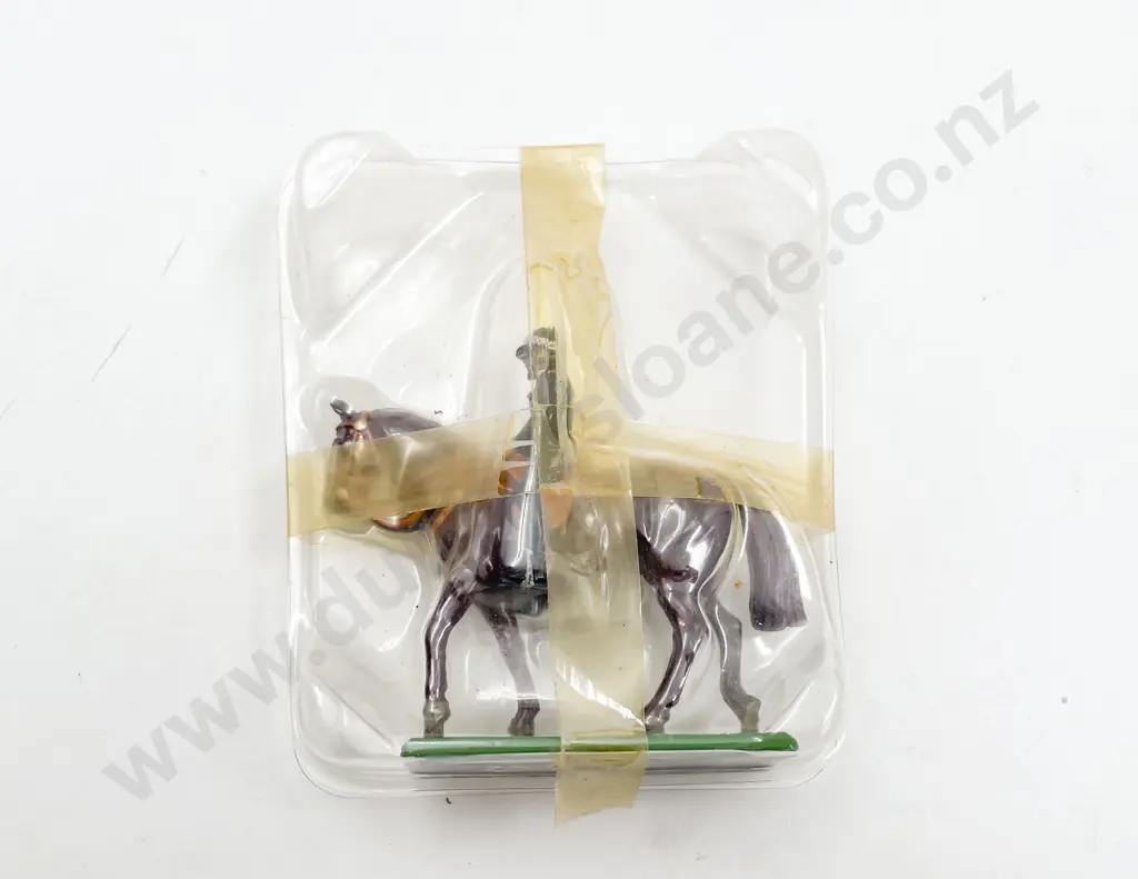 Modern Britains Metal Police Figures and Other (6) Image 1++