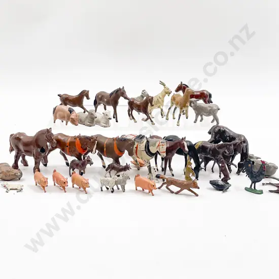 Vintage Britains Metal Garden and Farm Accessories
