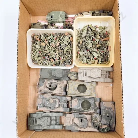 Collection Various Manufacture and Scale Plastic Military Soldiers