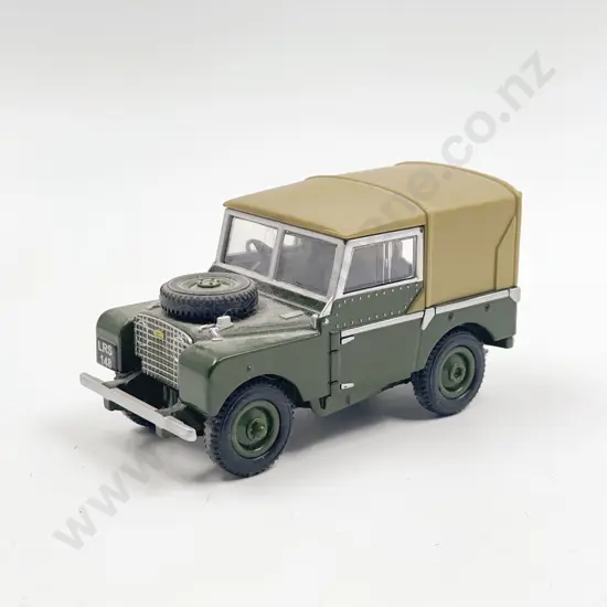 Britains Unboxed 1199F Land Rover Defender-Muddy