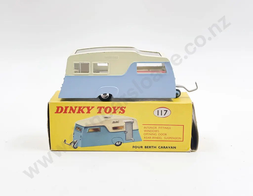 Boxed Dinky 117 Four Berth Caravan Image 1++