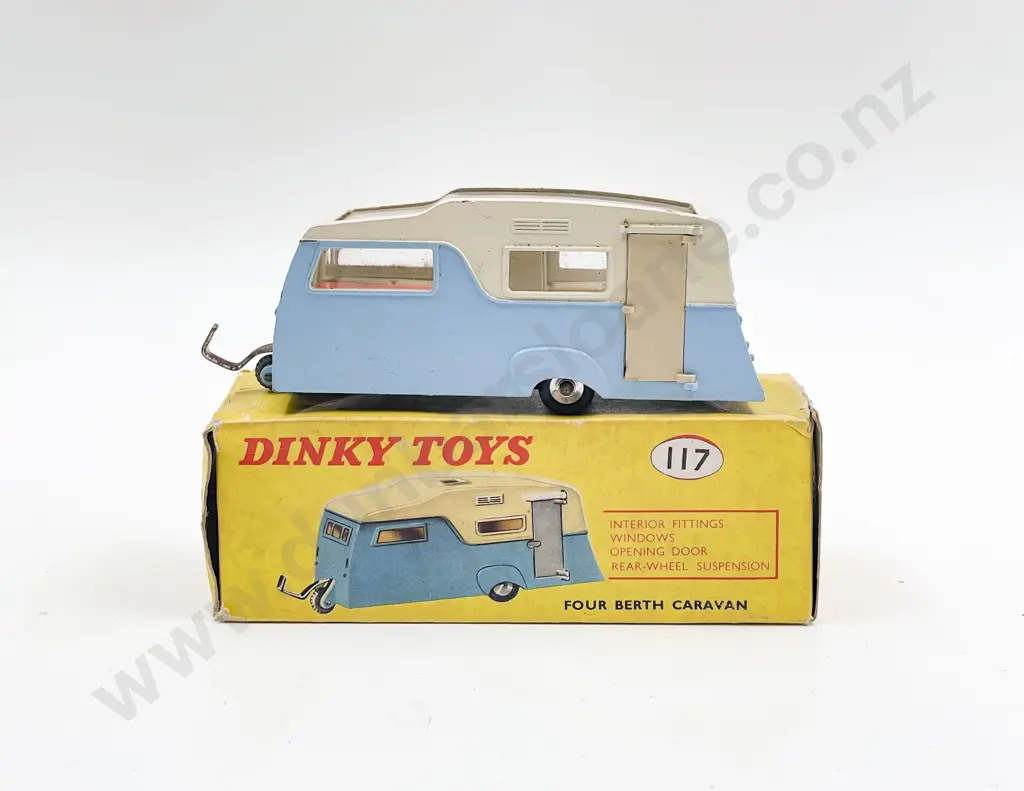 Dinky Boxed 117 Four Berth Caravan Image 1++