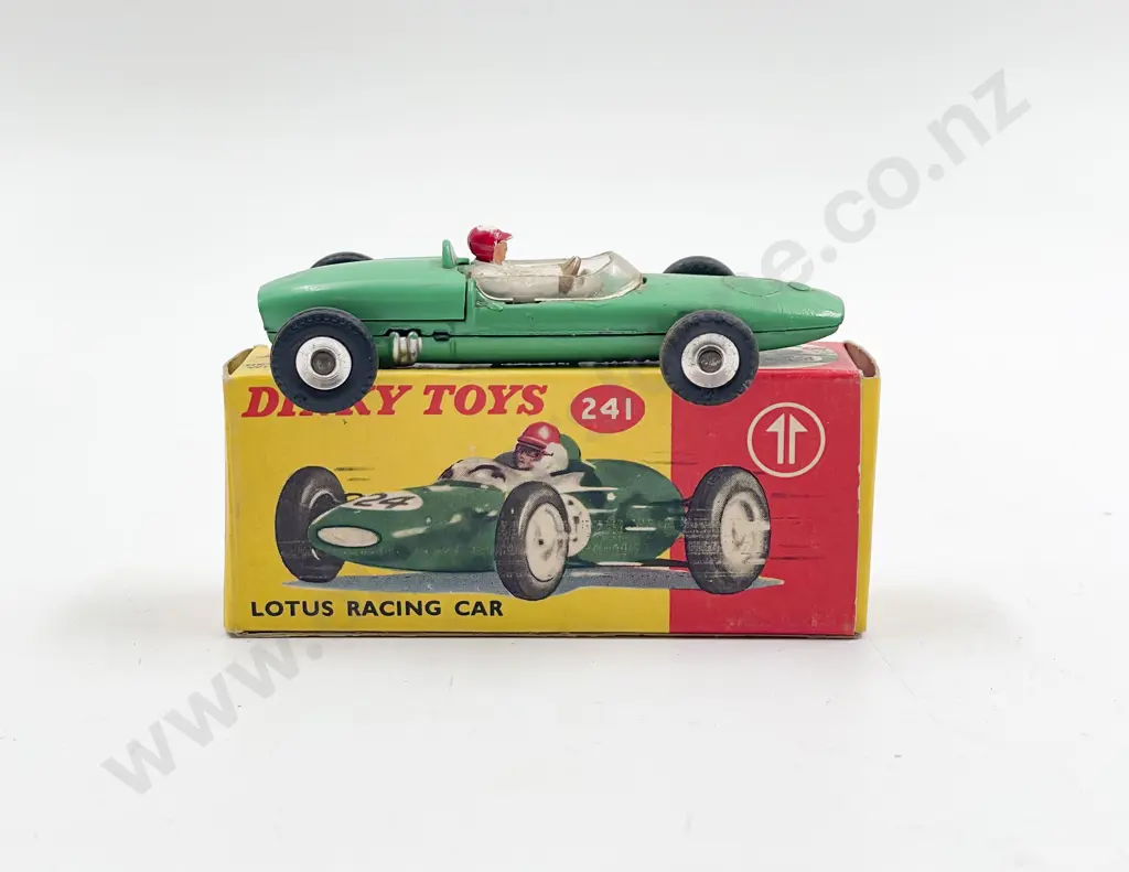 Dinky Boxed 241 Lotus Racing Car Image 1++