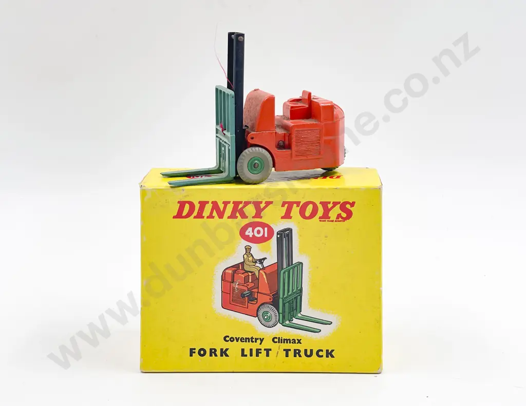Dinky Boxed 401 Coventry Climax Fork Lift Truck Image 1++