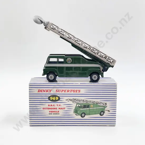 Dinky Boxed Super Toys 969 BBC TV Extending Mast Vehicle