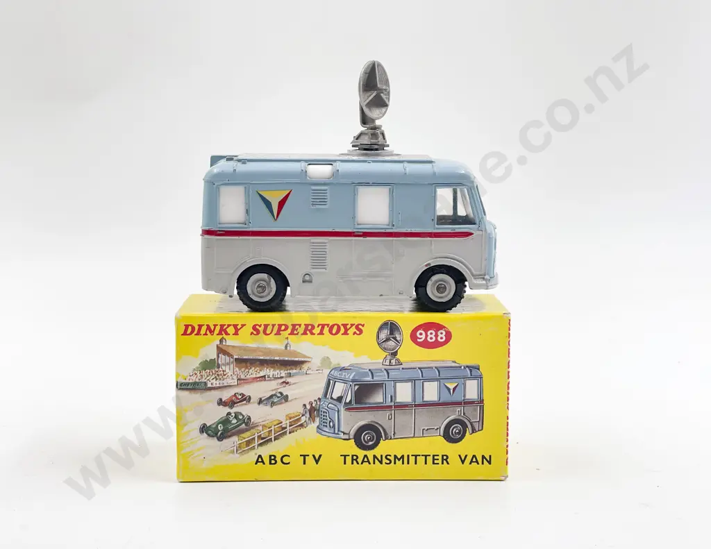 Dinky Boxed Super Toys 988 ABC TV Transmitter Van Image 1++